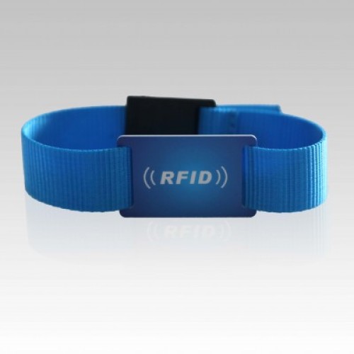 LF Nylon RFID Wristband best owed favor on science and technology industry